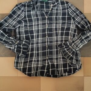 Lauren Jeans Company Ruffled Plaid Black And White Button Down Size M